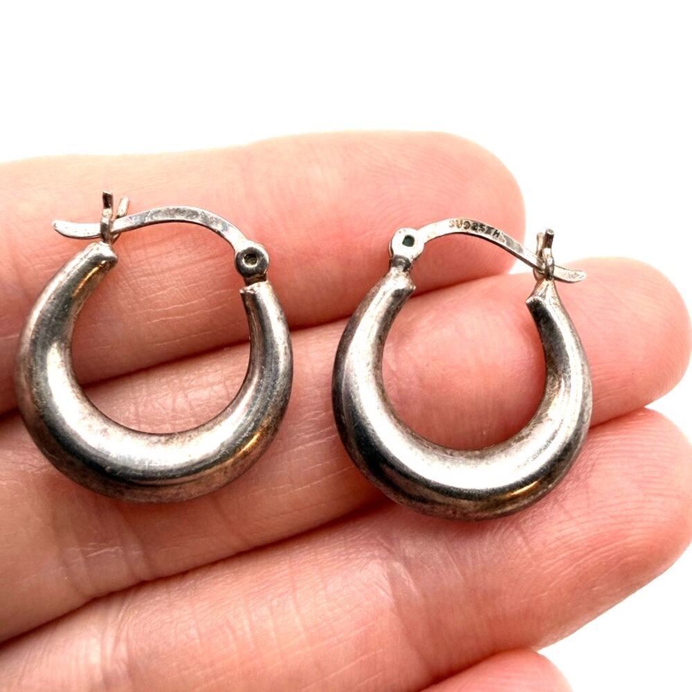 Vintage Signed SU 925 Sterling Silver Small Boho Puffy Hoop Earrings 3/4"